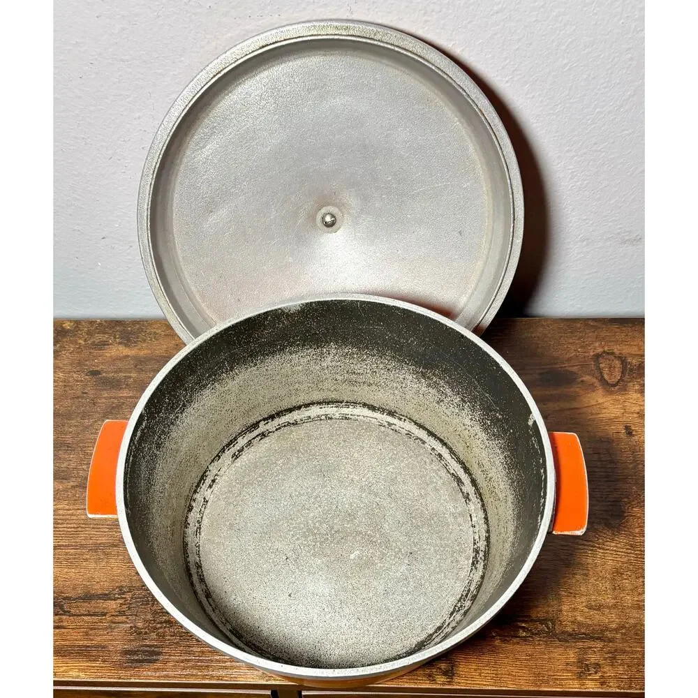 Vintage 1970s Flame Orange Aluminum Namco Australia Dutch Oven 4Qt with Lid